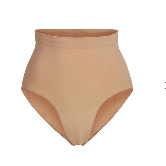 Skims SCULPTING MID WAIST BRIEF - Picture 1 of 4